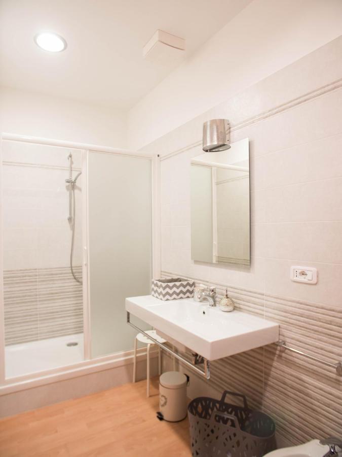 Juliette Rooms Iesi Luaran gambar
